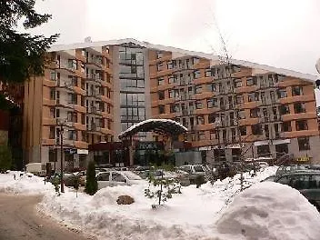 Hotel Flora And Complex 4*